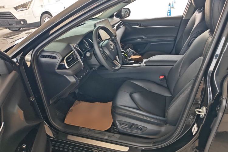 Used Toyota Camry 2023 2.0G Luxury Edition Left Front Seat
