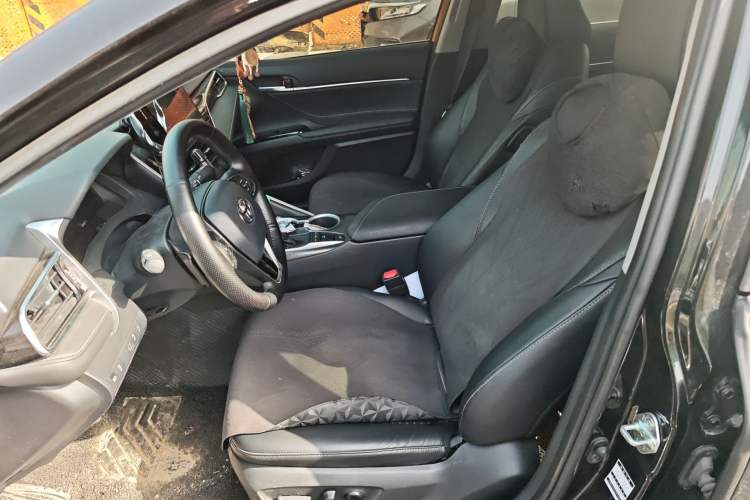 Used Toyota Camry 2023 2.5S Knight Edition Left Front Seat
