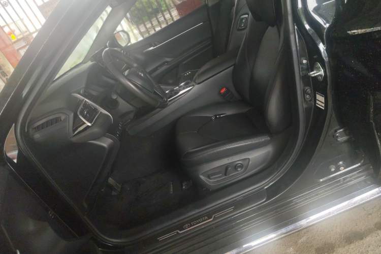 Used Toyota Camry 2023 2.5G Luxury Edition Left Front Seat