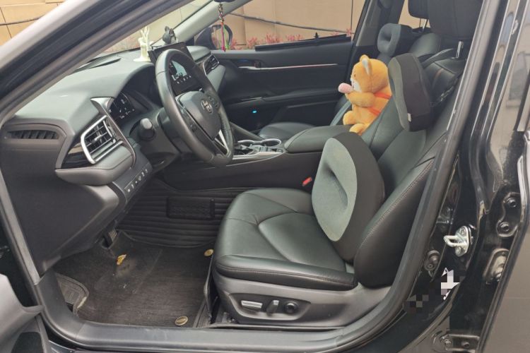 Used Toyota Camry 2023 2.5G Luxury Edition Left Front Seat