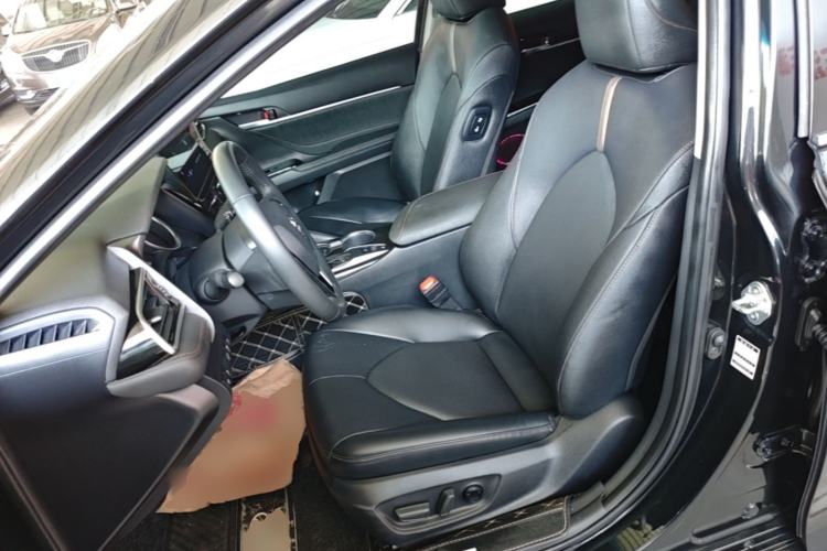 Used Toyota Camry 2023 2.0G Luxury Edition Left Front Seat