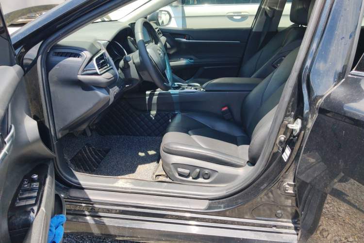 Used Toyota Camry 2023 Dual-Motor 2.5 HGVP Leading Edition Left Front Seat