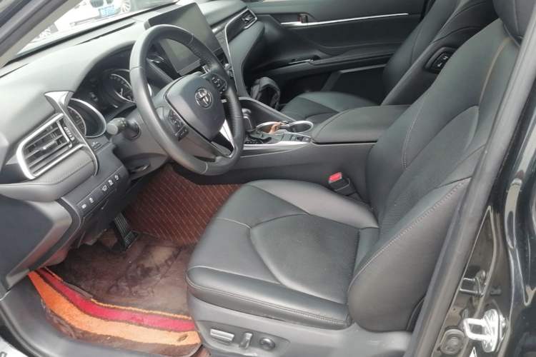 Used Toyota Camry 2023 2.0G Luxury Edition Left Front Seat