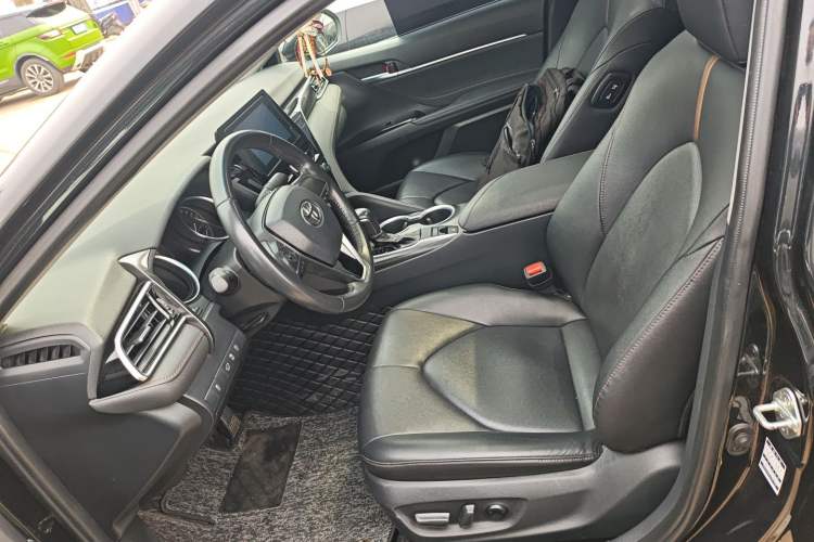 Used Toyota Camry 2023 2.0GVP Premier Edition Left Front Seat