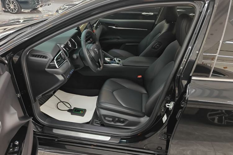 Used Toyota Camry 2023 2.0G Luxury Edition Left Front Seat