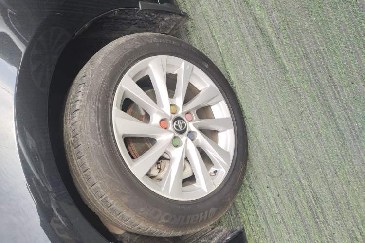 Used Toyota Camry 2023 2.0G Luxury Edition Left Front Wheel Hub