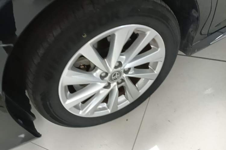 Used Toyota Camry 2023 2.0G Luxury Edition Left Front Wheel Hub