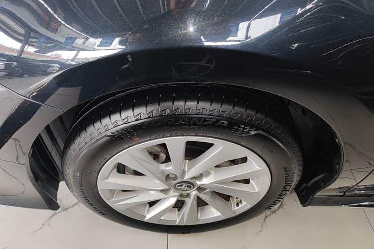 Used Toyota Camry 2023 2.0G Luxury Edition Left Front Wheel Hub