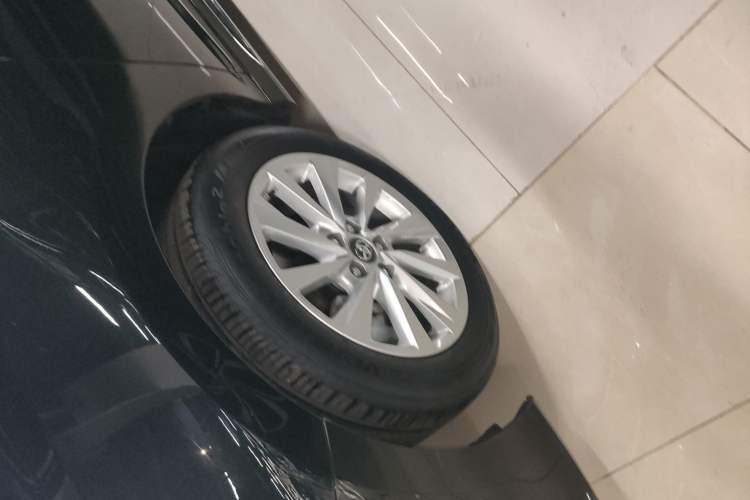 Used Toyota Camry 2023 2.0G Luxury Edition Left Front Wheel Hub