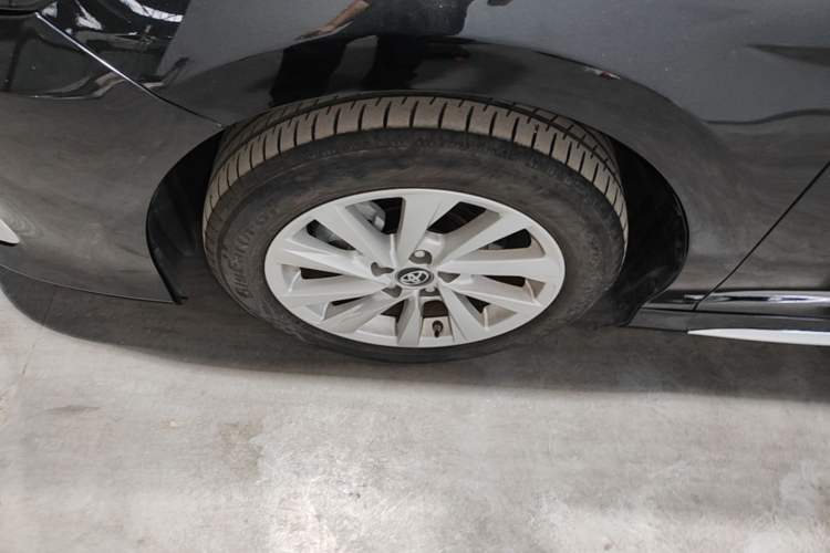 Used Toyota Camry 2023 2.0G Luxury Edition Left Front Wheel Hub