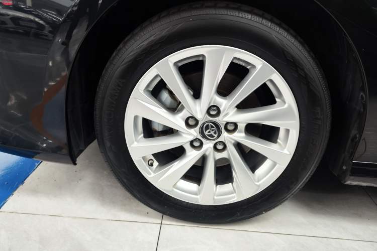 Used Toyota Camry 2023 2.0G Luxury Edition Left Front Wheel Hub