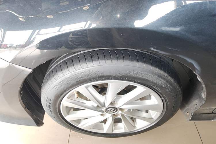 Used Toyota Camry 2023 2.0G Luxury Edition Left Front Wheel Hub
