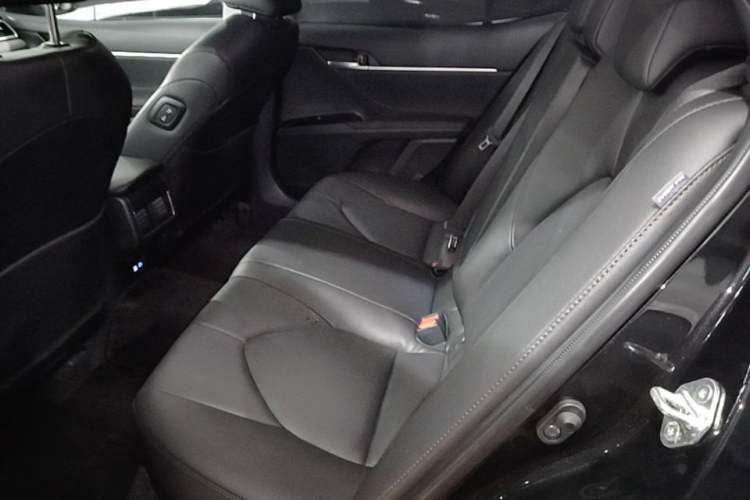 Used Toyota Camry 2023 2.5G Luxury Edition Left Rear Seat