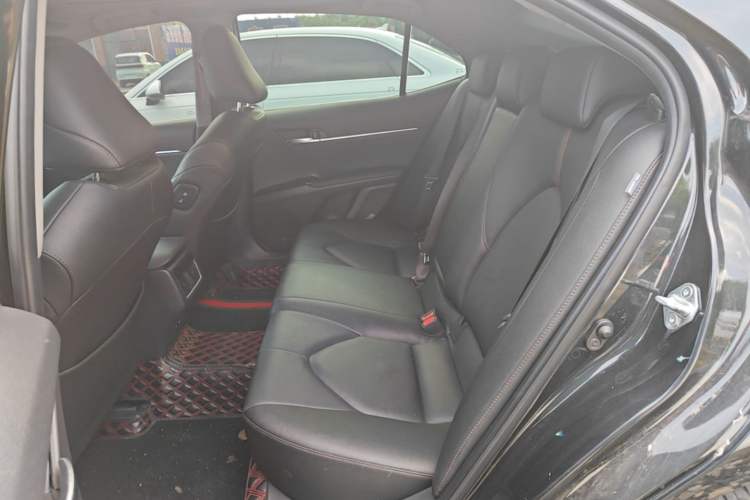 Used Toyota Camry 2023 2.0G Luxury Edition Left Rear Seat