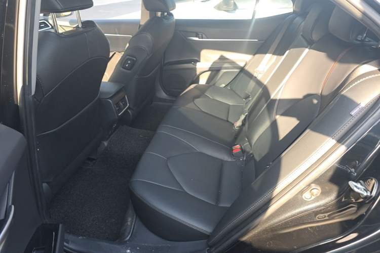 Used Toyota Camry 2023 2.5G Luxury Edition Left Rear Seat