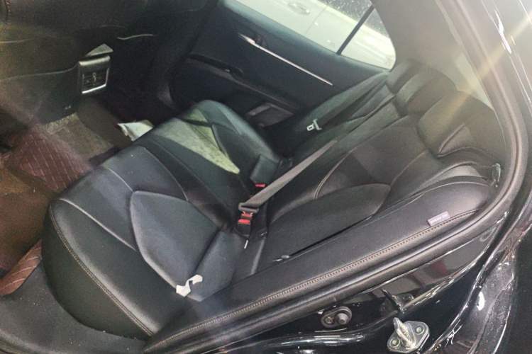 Used Toyota Camry 2023 2.0G Luxury Edition Left Rear Seat