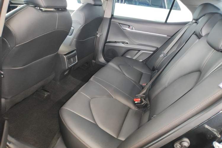 Used Toyota Camry 2023 2.0G Luxury Edition Left Rear Seat