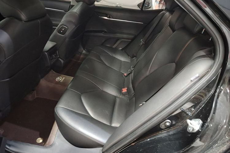Used Toyota Camry 2023 2.5G Luxury Edition Left Rear Seat