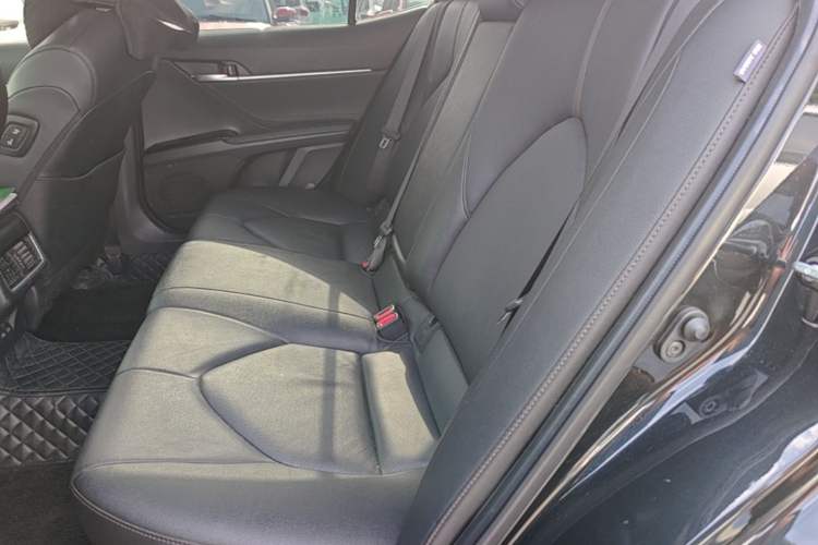 Used Toyota Camry 2023 2.0G Luxury Edition Left Rear Seat