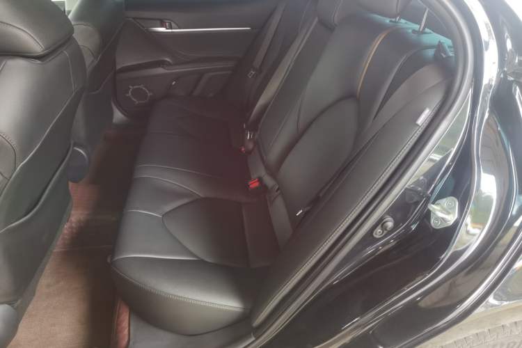Used Toyota Camry 2023 2.0G Luxury Edition Left Rear Seat