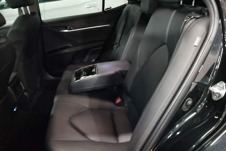 Used Toyota Camry 2023 2.0G Luxury Edition Left Rear Seat