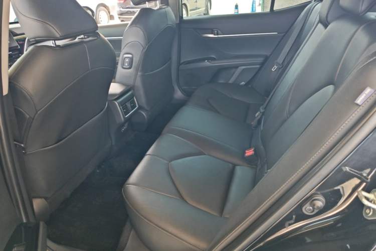 Used Toyota Camry 2023 2.0G Luxury Edition Left Rear Seat