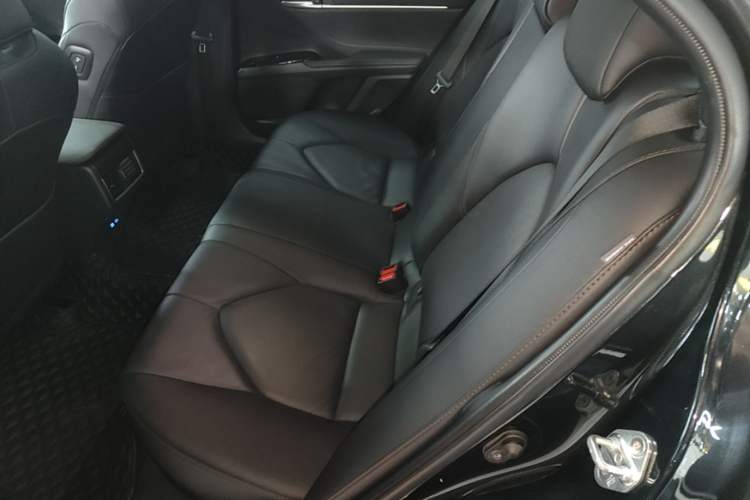 Used Toyota Camry 2023 2.0G Luxury Edition Left Rear Seat