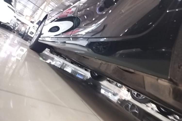 Used Toyota Camry 2023 Dual-Motor 2.5 HGVP Leading Edition Left Side Sill