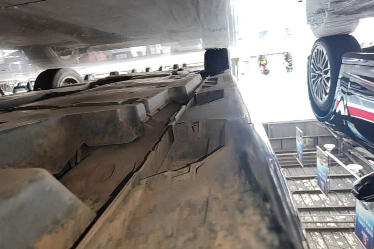 Used Toyota Camry 2023 2.0G Luxury Edition Left Side Sill