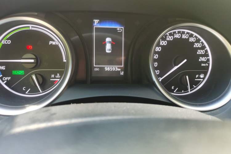 Used Toyota Camry 2023 Dual-Motor 2.5 HGVP Leading Edition Odometer Close Up