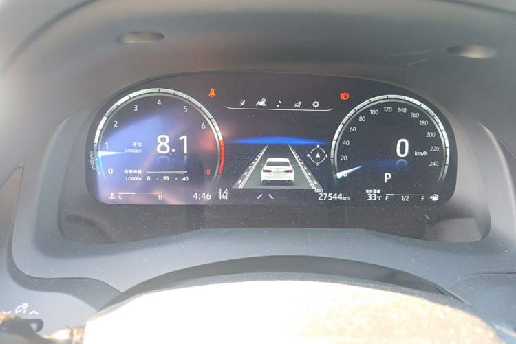 Used Toyota Camry 2023 2.5G Luxury Edition Odometer Close Up