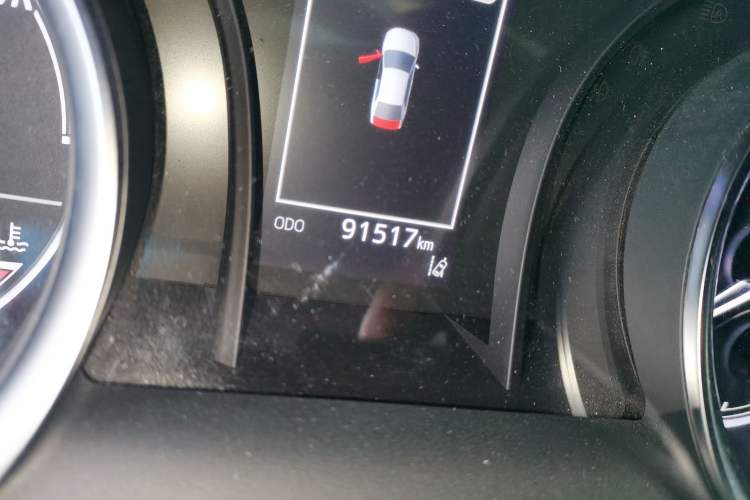 Used Toyota Camry 2023 Dual-Motor 2.5 HGVP Leading Edition Odometer Close Up