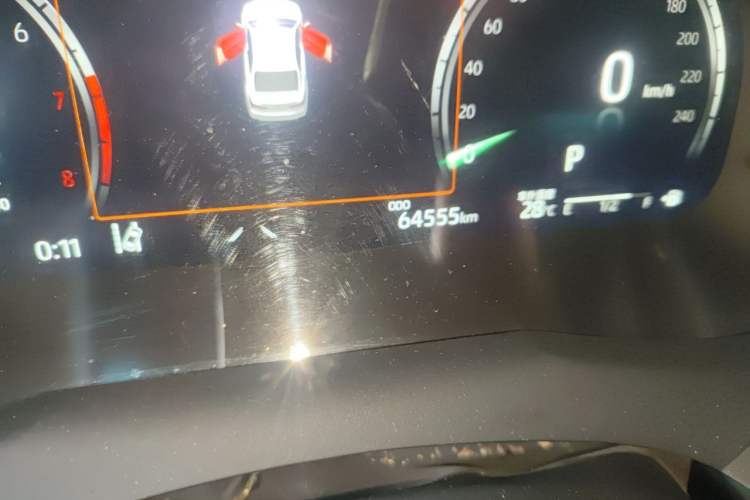 Used Toyota Camry 2023 2.5G Luxury Edition Odometer Close Up