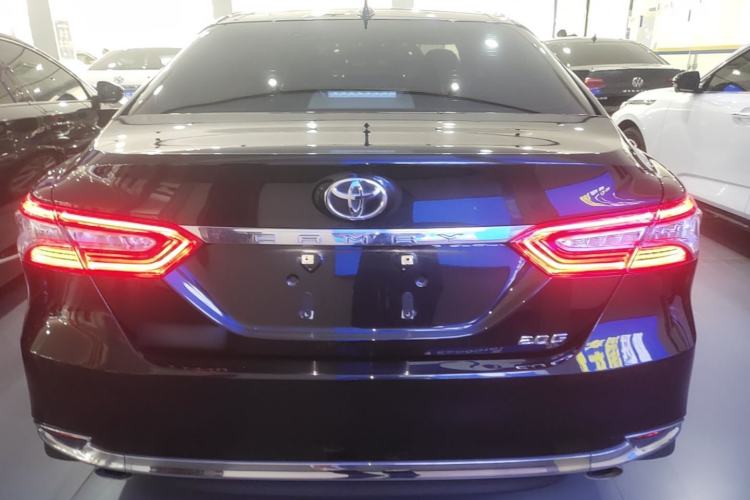 Used Toyota Camry 2023 2.0G Luxury Edition Rear