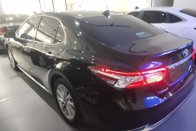 Used Toyota Camry 2023 2.0G Luxury Edition Rear Left 45 Deg