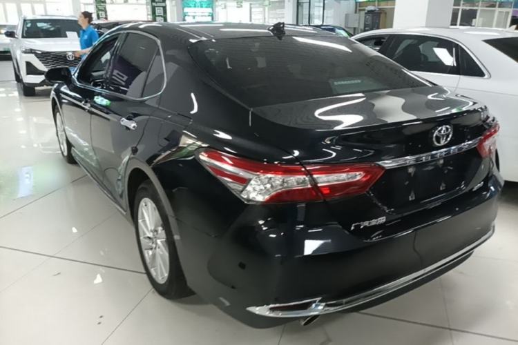 Used Toyota Camry 2023 2.0G Luxury Edition Rear Left 45 Deg