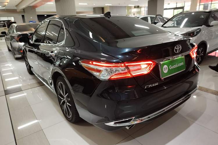 Used Toyota Camry 2023 2.5G Luxury Edition Rear Left 45 Deg