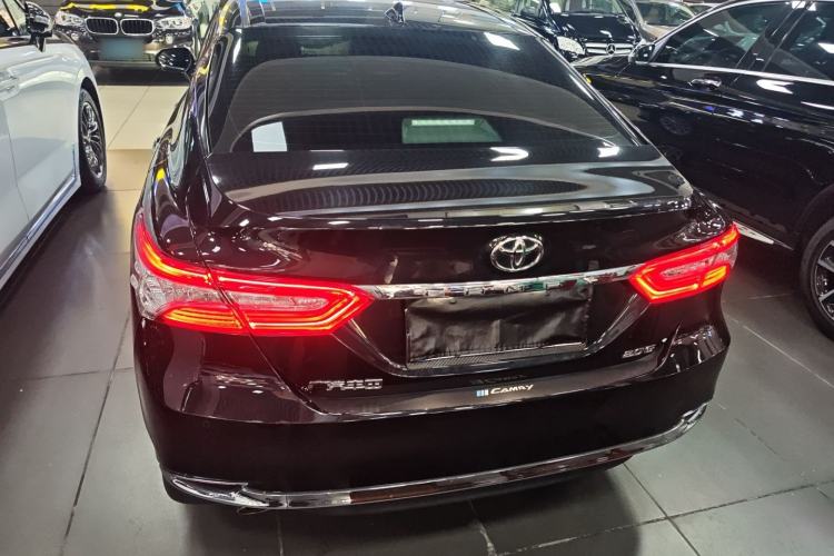 Used Toyota Camry 2023 2.0G Luxury Edition Rear