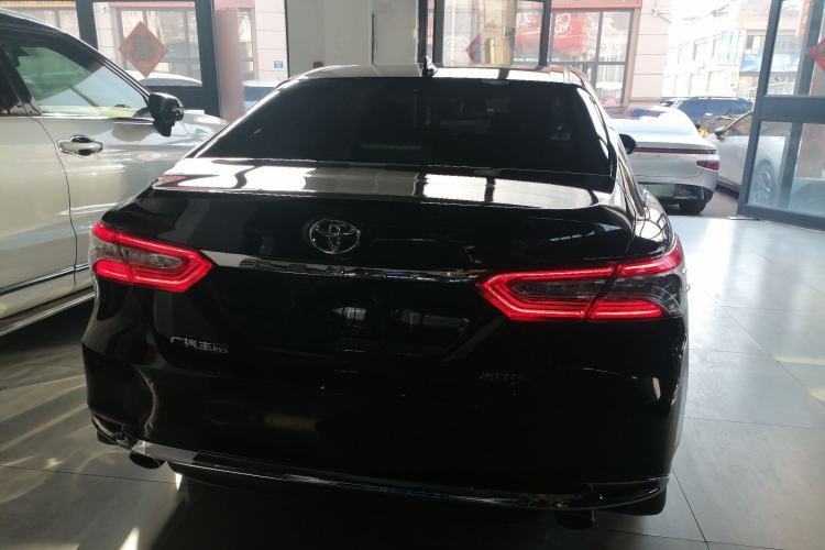 Used Toyota Camry 2023 2.0G Luxury Edition Rear