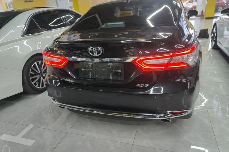 Used Toyota Camry 2023 2.0G Luxury Edition Rear