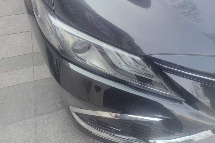 Used Toyota Camry 2023 2.0G Luxury Edition Right Front Headlight
