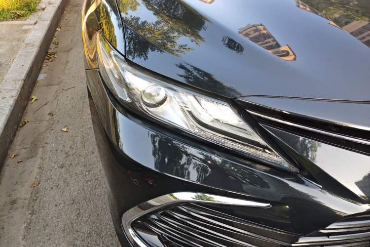 Used Toyota Camry 2023 2.5G Luxury Edition Right Front Headlight