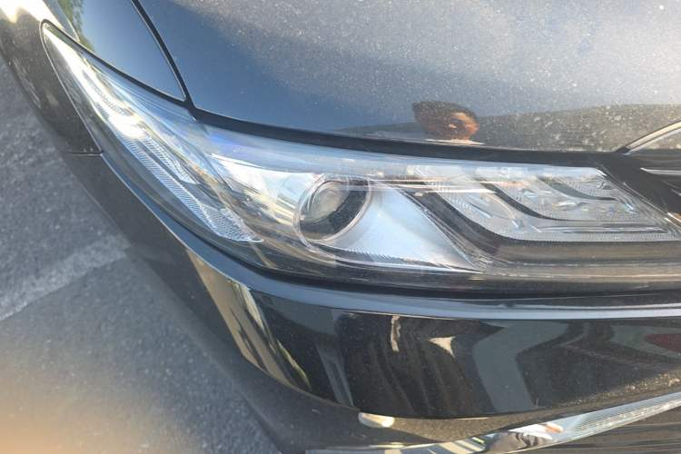 Used Toyota Camry 2023 2.5G Luxury Edition Right Front Headlight