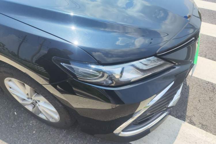 Used Toyota Camry 2023 2.0G Luxury Edition Right Front Headlight