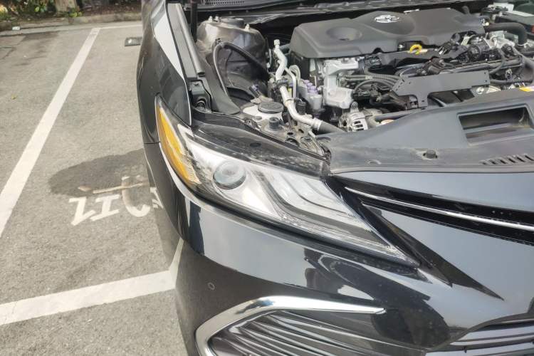 Used Toyota Camry 2023 2.5G Luxury Edition Right Front Headlight