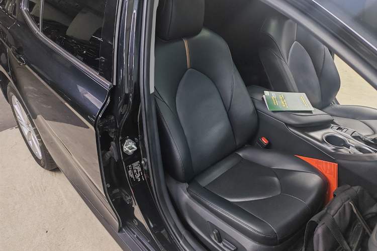 Used Toyota Camry 2023 2.0GVP Premier Edition Right Front Seat
