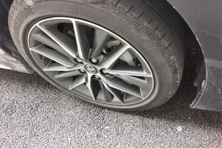 Used Toyota Camry 2023 Dual-Motor 2.5HG Luxury Edition Right Front Wheel Hub
