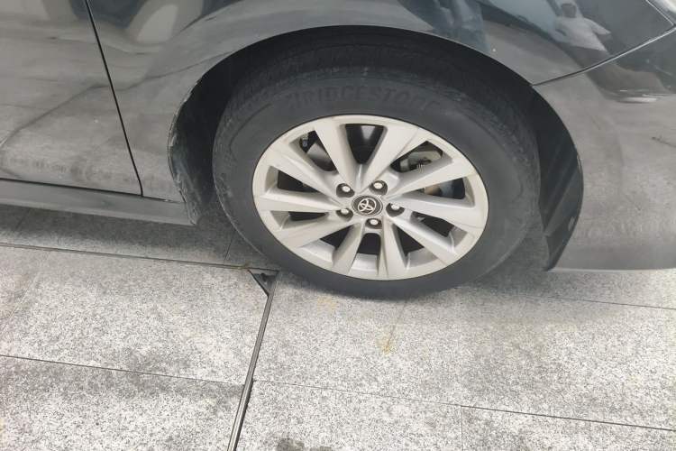 Used Toyota Camry 2023 2.0G Luxury Edition Right Front Wheel Hub