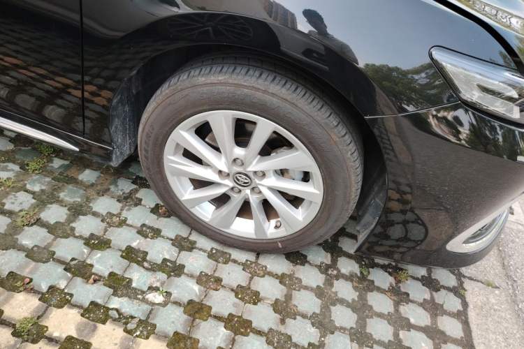 Used Toyota Camry 2023 2.0G Luxury Edition Right Front Wheel Hub