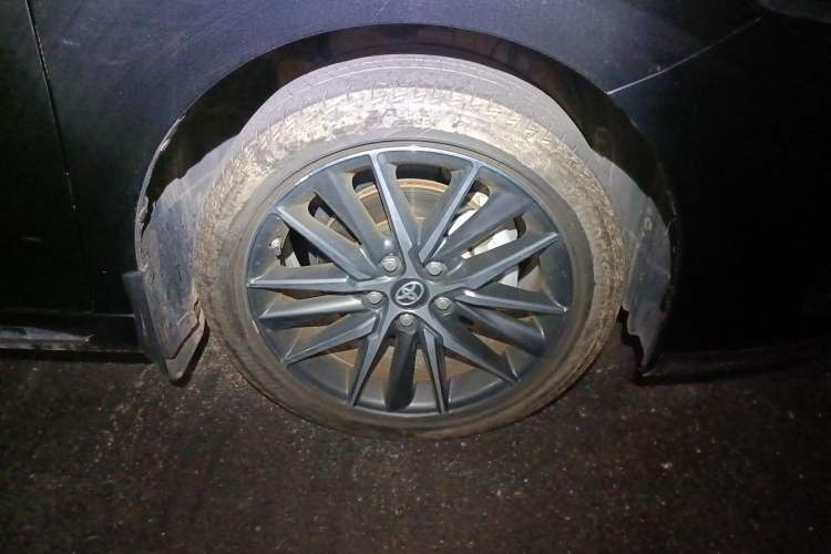 Used Toyota Camry 2023 2.5G Luxury Edition Right Front Wheel Hub